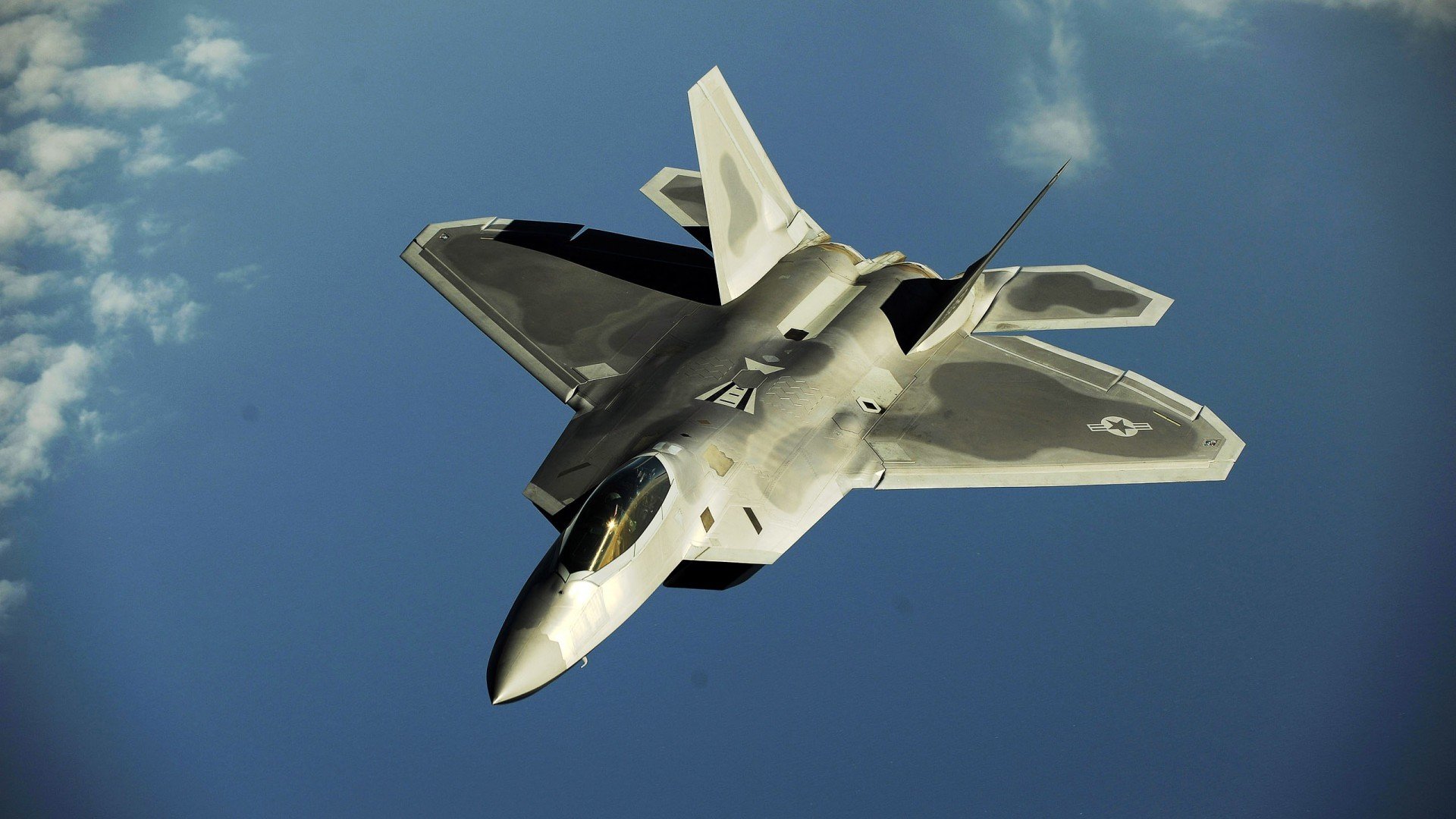 职业联赛推动球迷投票参与赛事周最佳评选，职业联赛门票