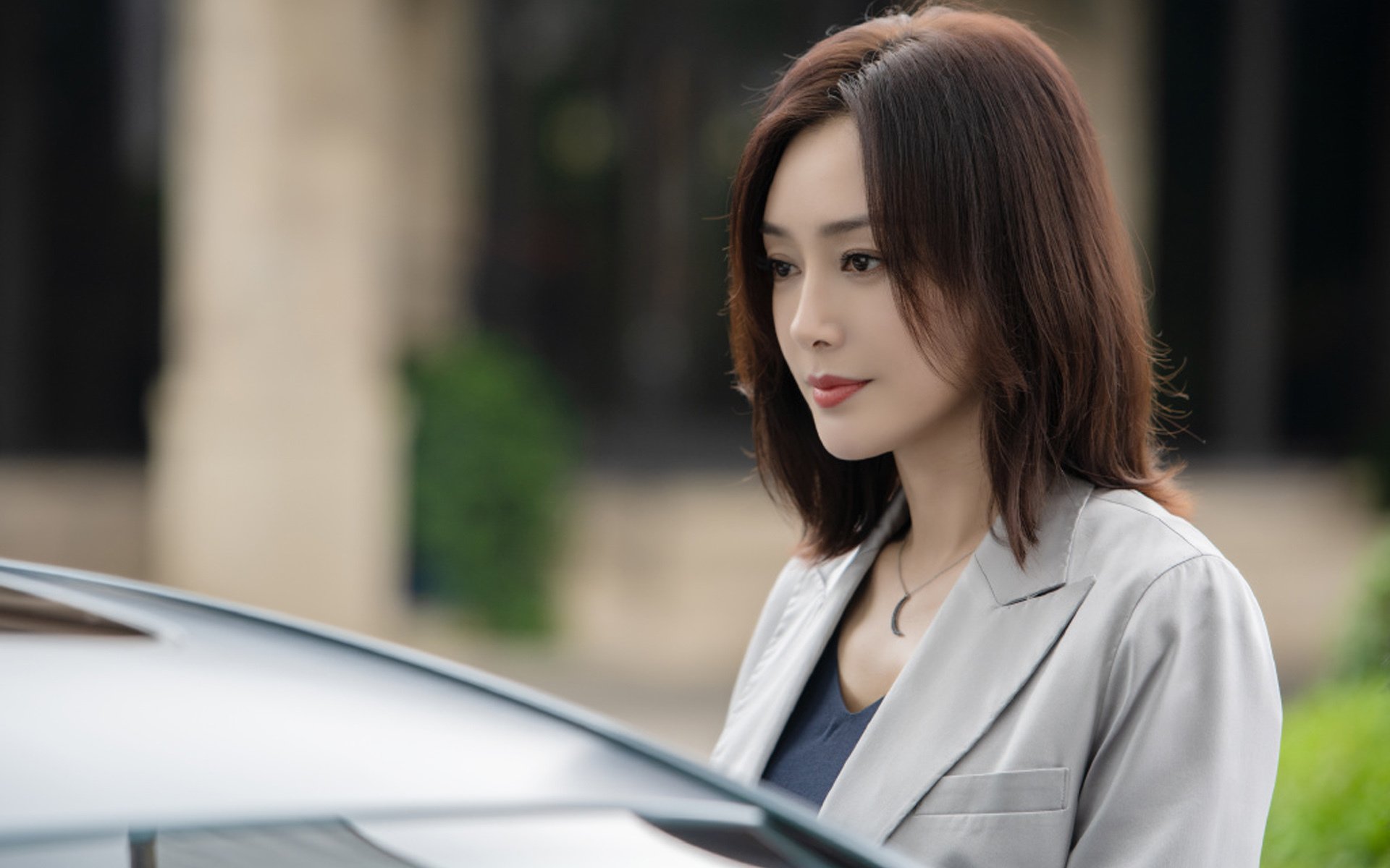 谷爱凌晒新雪服为赞助商打call，谷爱凌接受采访